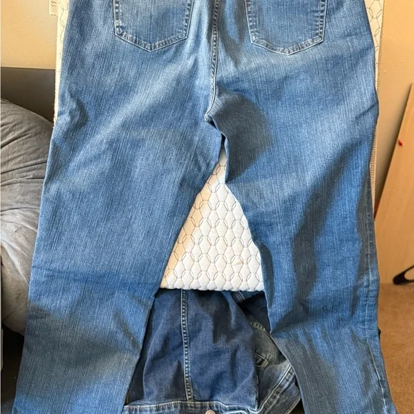 Torrid Perfect Boyfriend Ankle Jeans in Blue - Picture 4 of 4